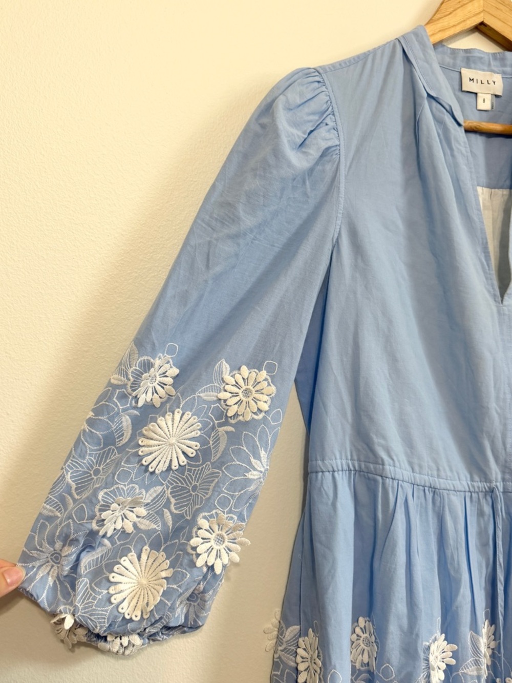 MILLY Elise 3D Cotton Embroidered Dress Size 8 - Picture 6 of 11